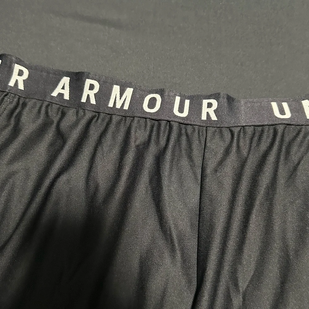 Under Armour Women's Shorts - Picture 2 of 5